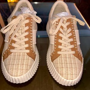 📔Tan tweed Dolce Vita platform shoes📔